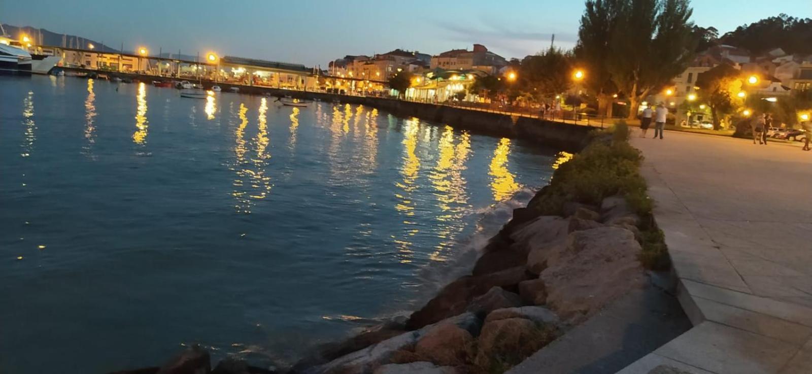 A Casa De Abelleira Ponteareas住宿加早餐旅馆 外观 照片